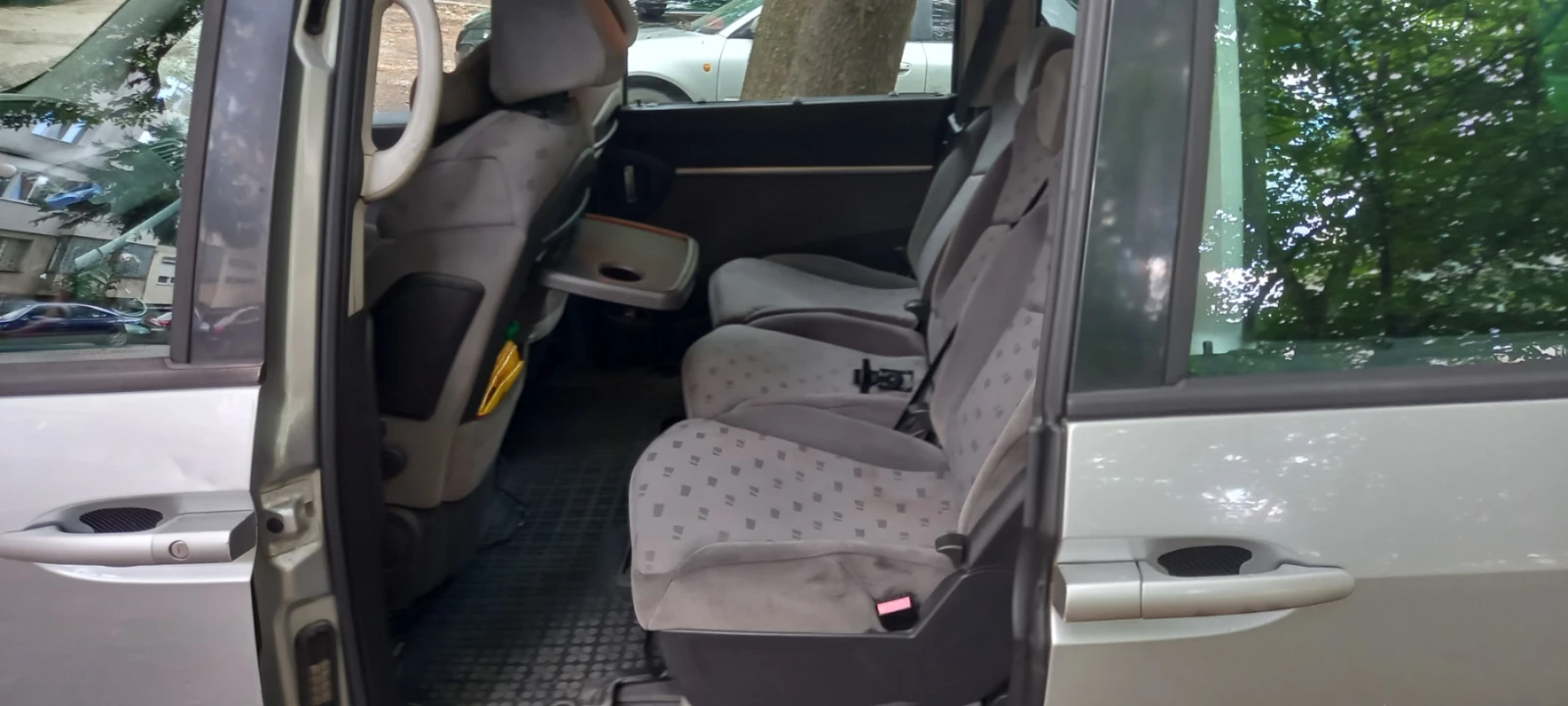 Peugeot 807  - изображение 2