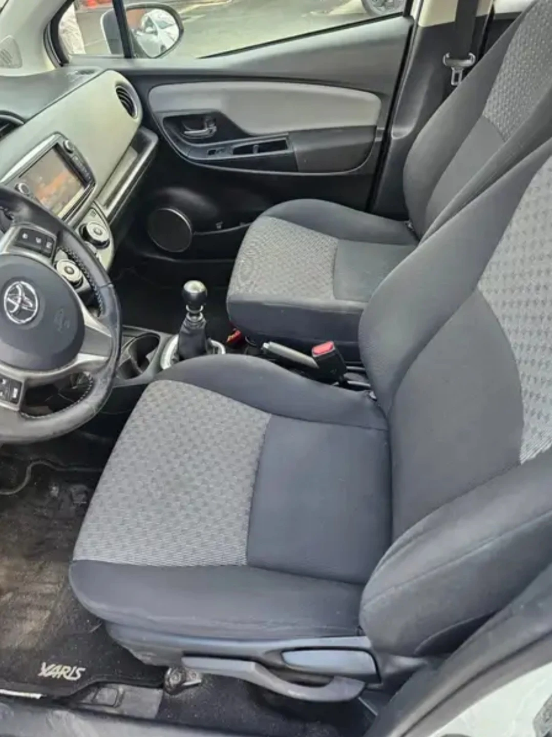 Toyota Yaris 1.33i Evro 6 - изображение 10