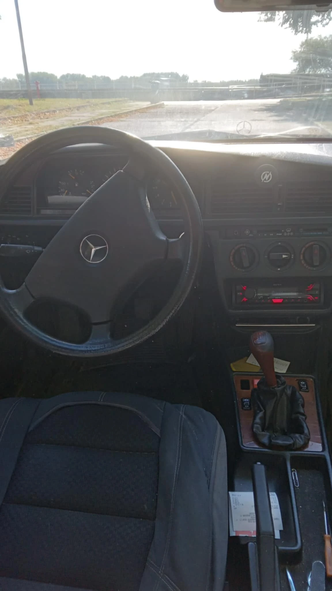 Mercedes-Benz 190 1.8 90к.с. ГАЗ - изображение 4