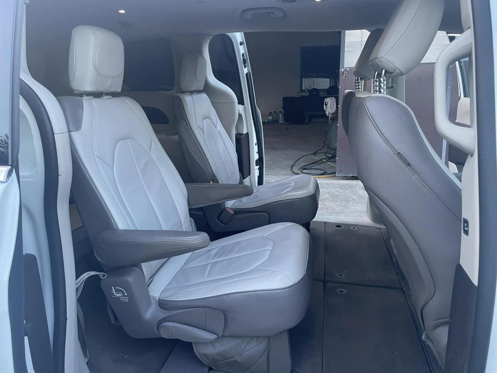 Chrysler Pacifica 3, 6L Pentastar  | Mobile.bg   14