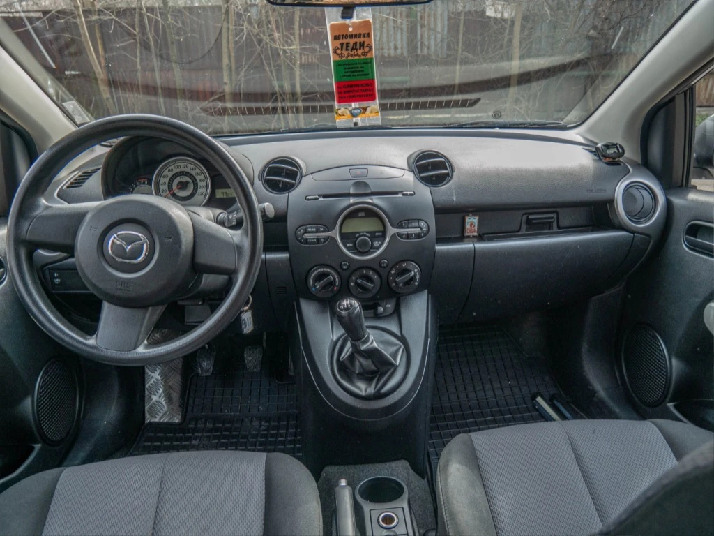 Mazda 2 1.4i (75 Hp)  | Mobile.bg   11