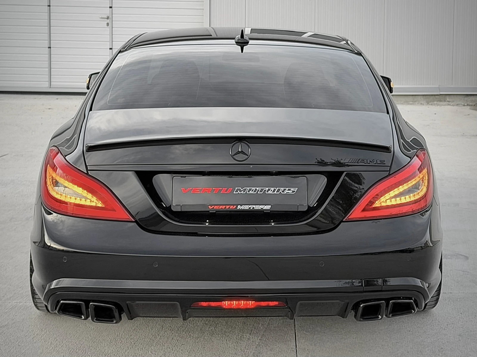 Mercedes-Benz CLS 350 AMG/ 4MATIC/ ALL BLACK/ 3xTV/ AIRMATIC/ FULL LED | Mobile.bg   4