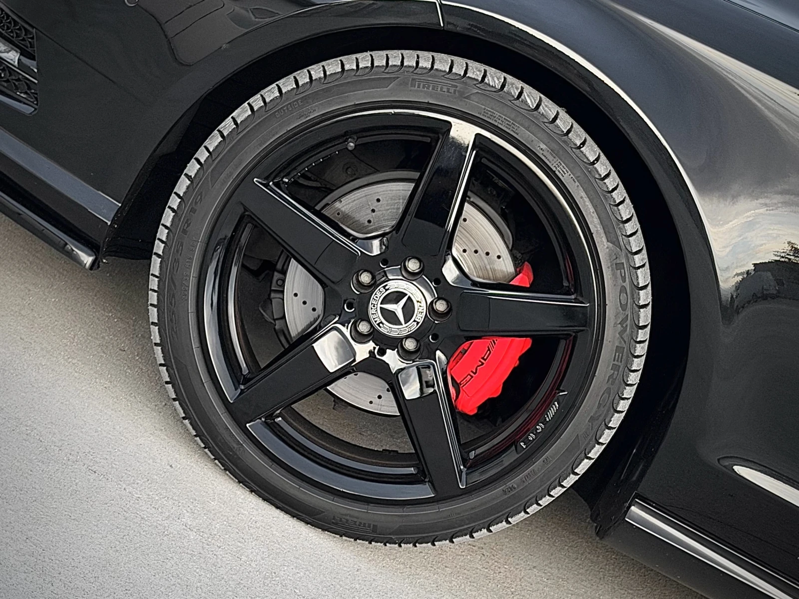 Mercedes-Benz CLS 350 AMG/ 4MATIC/ ALL BLACK/ 3xTV/ AIRMATIC/ FULL LED | Mobile.bg   10