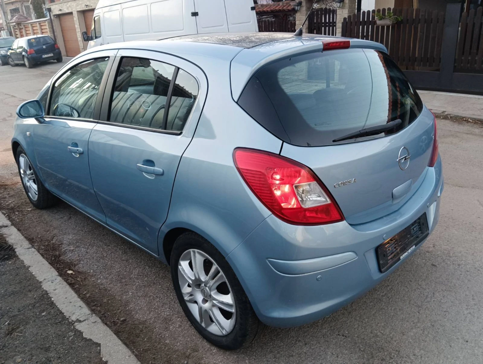 Opel Corsa 1.2i - изображение 6