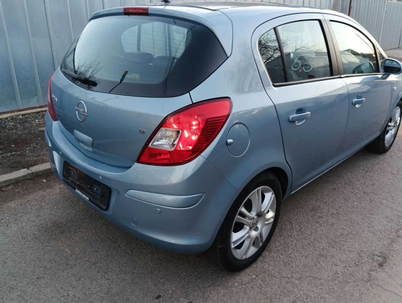 Opel Corsa 1.2i - изображение 3
