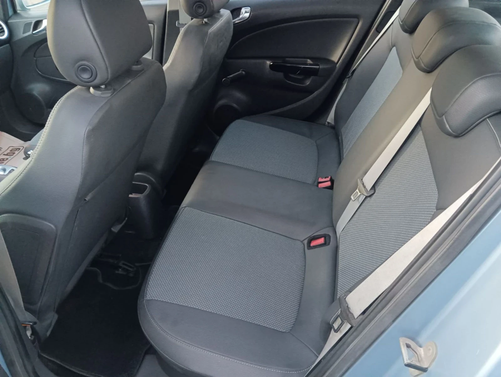 Opel Corsa 1.2i - изображение 7