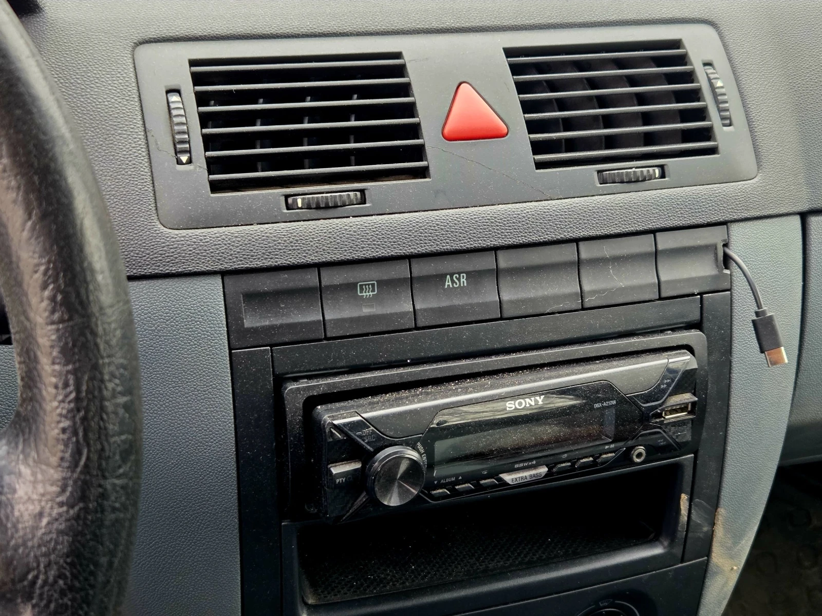 Skoda Fabia 1.4, 16v, Sedan - изображение 9