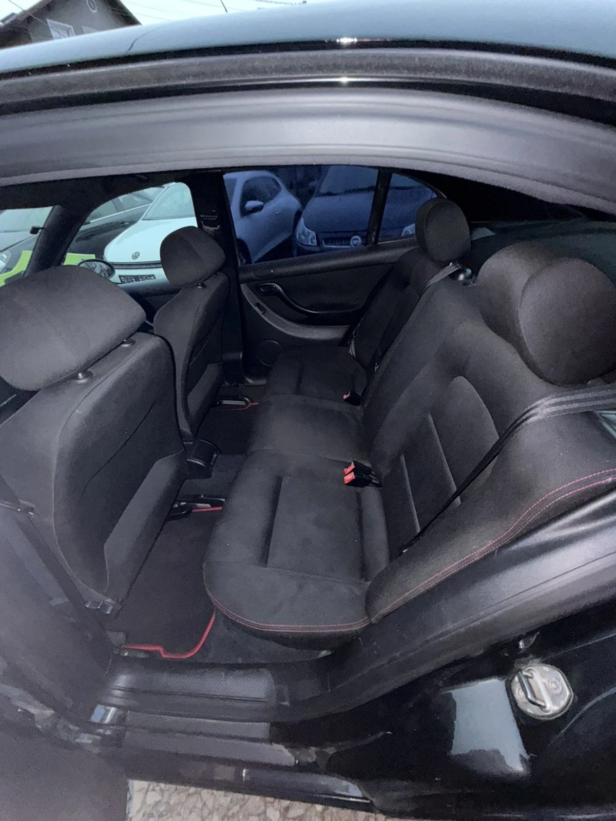 Seat Leon 1.8T - CUPRA - SWISS, снимка 8 - Автомобили и джипове - 53900397