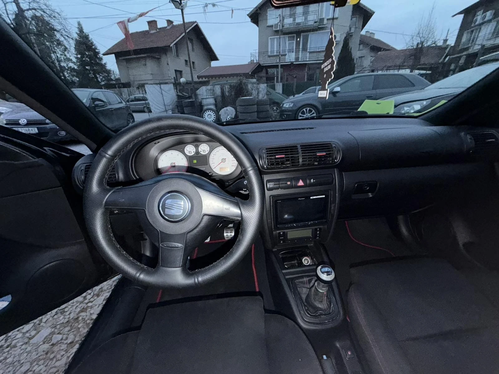 Seat Leon 1.8T - CUPRA - SWISS, снимка 9 - Автомобили и джипове - 53900397