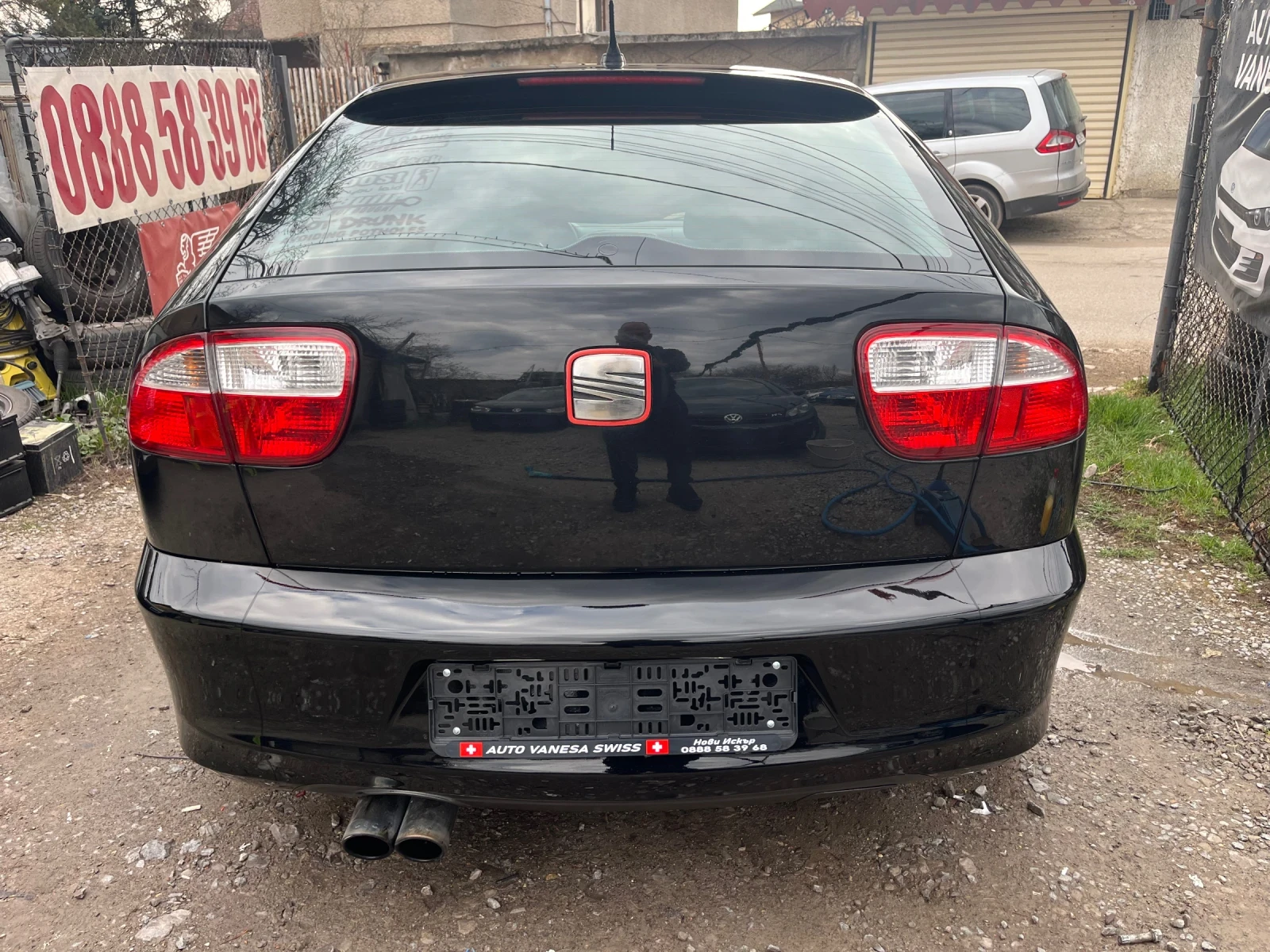 Seat Leon 1.8T - CUPRA - SWISS, снимка 4 - Автомобили и джипове - 53900397