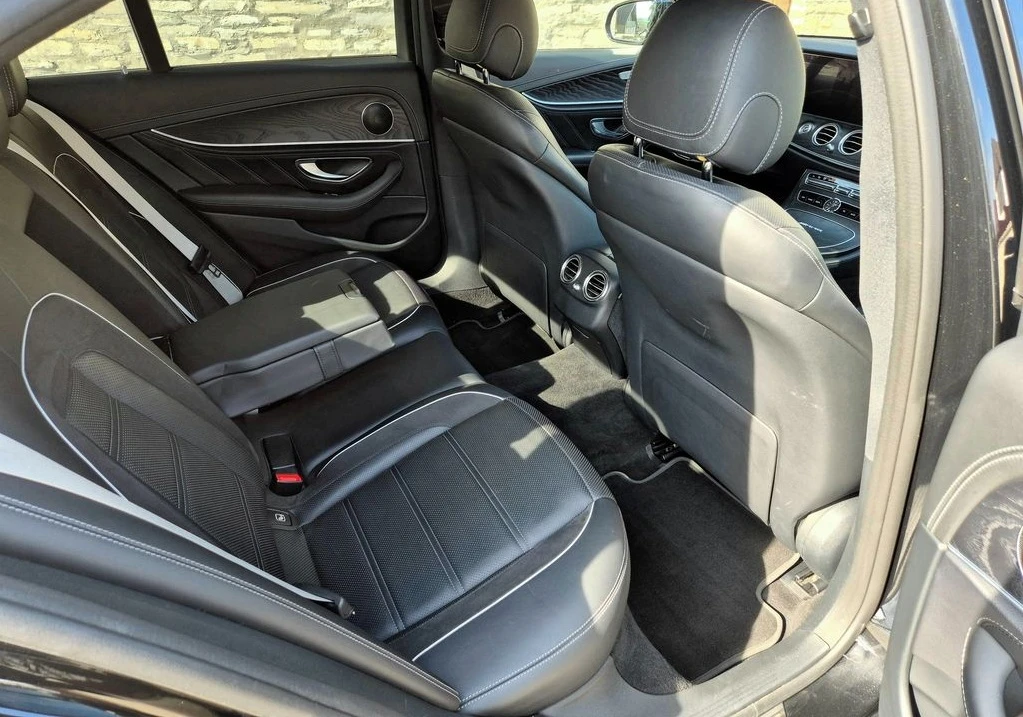 Mercedes-Benz E 63 AMG S 4Matic+ , снимка 7 - Автомобили и джипове - 54035851