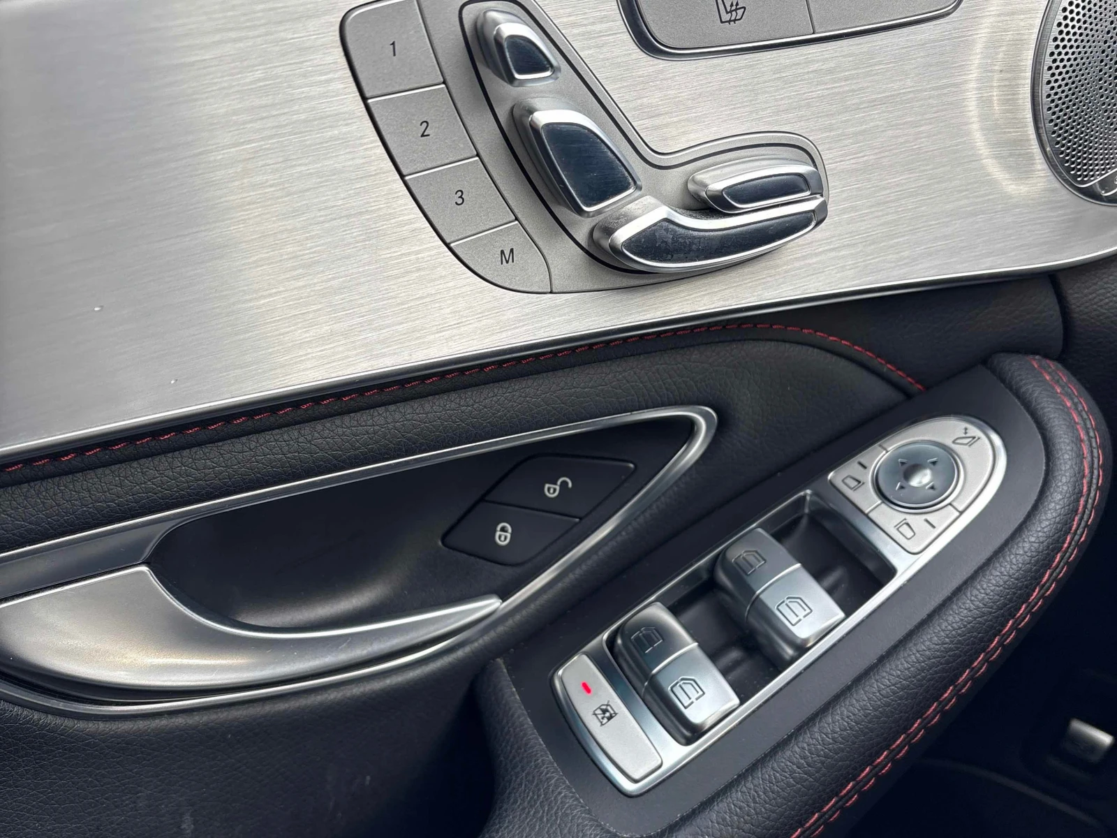Mercedes-Benz C 43 AMG BURMESTER * ПАНОРАМА * CARFAX * , снимка 9 - Автомобили и джипове - 54590162