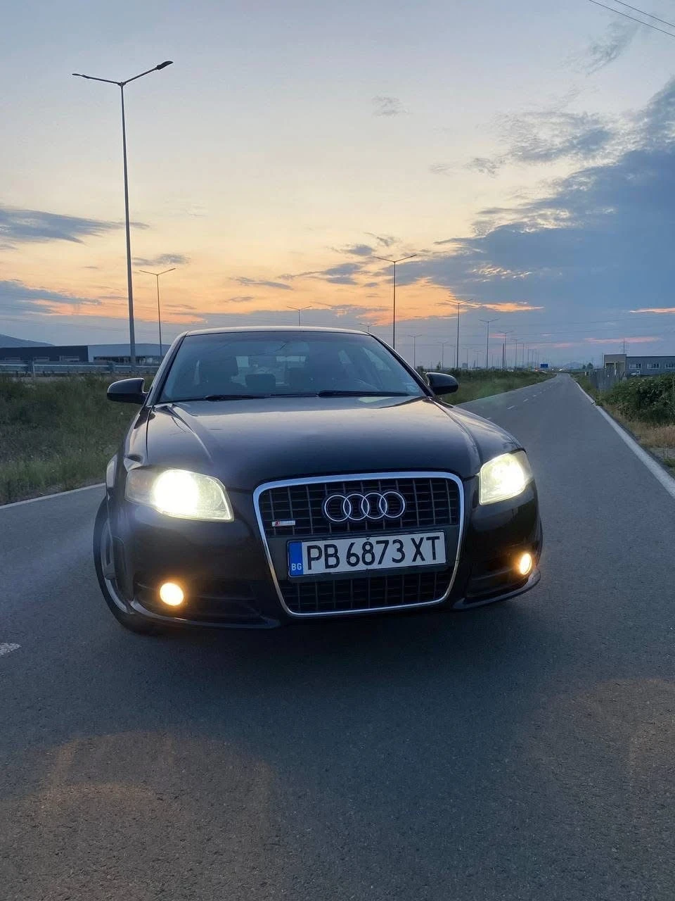 Audi A4 1.9tdi, снимка 5 - Автомобили и джипове - 54702451