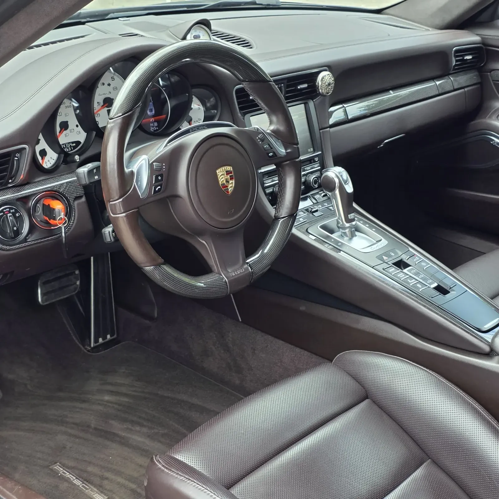Porsche 911 TURBO S/CARBON/CERAMIC , снимка 9 - Автомобили и джипове - 54902087
