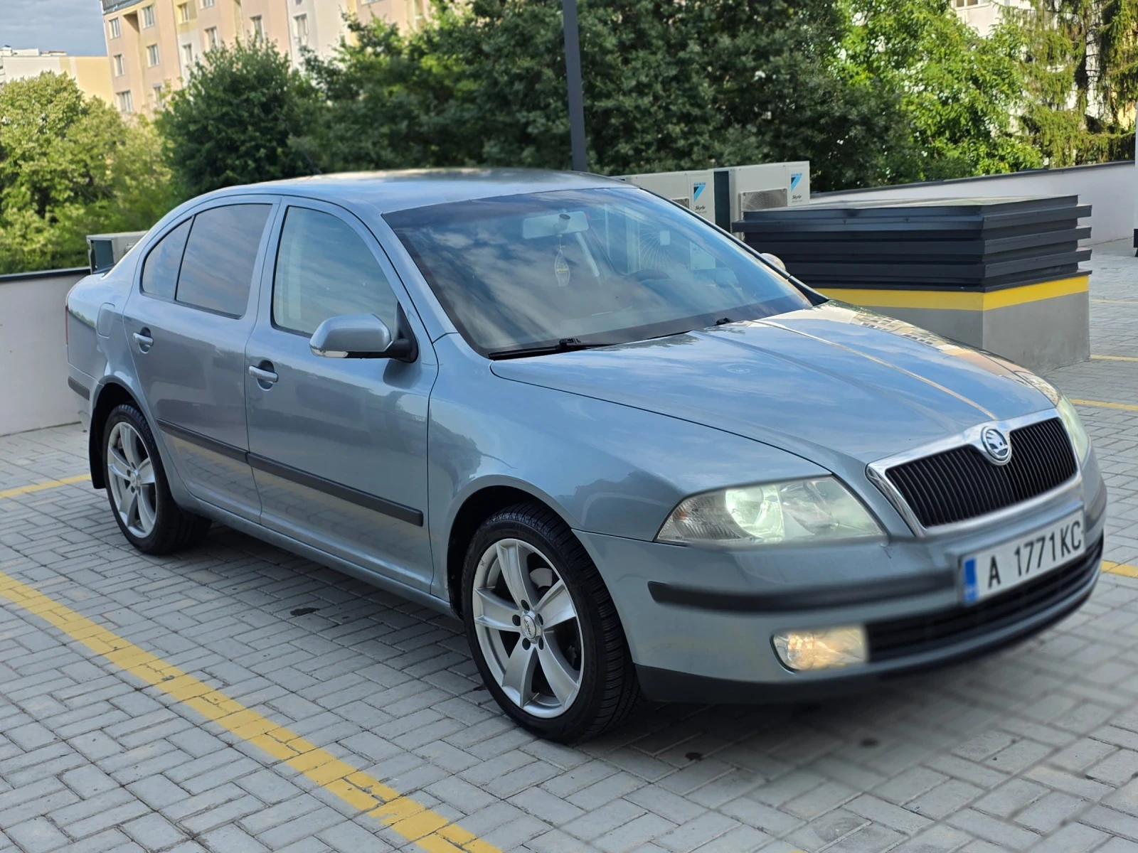 Skoda Octavia 1.9 TDI 105 коня, снимка 5 - Автомобили и джипове - 55408025