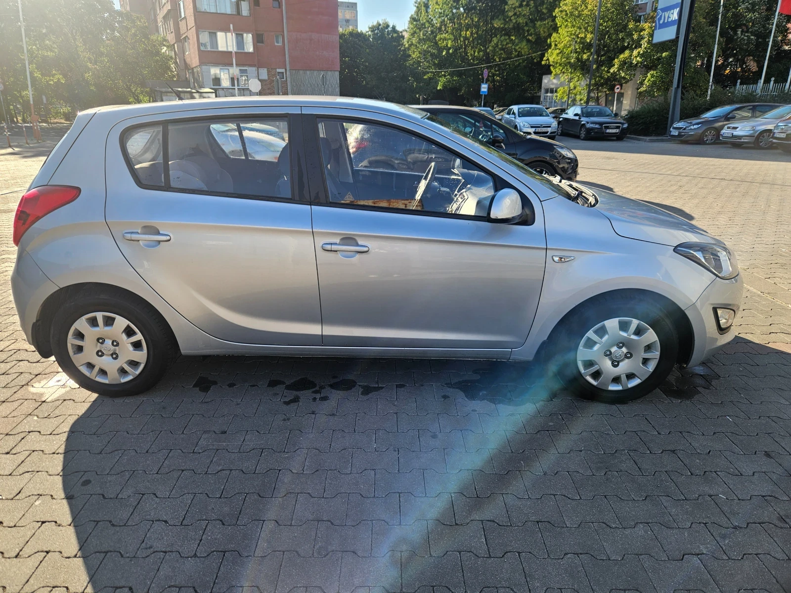 Hyundai I20, снимка 3 - Автомобили и джипове - 56171418