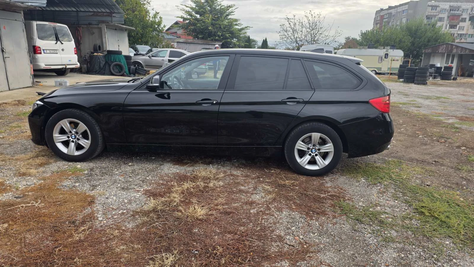 BMW 318 2.0 D, снимка 8 - Автомобили и джипове - 56495766