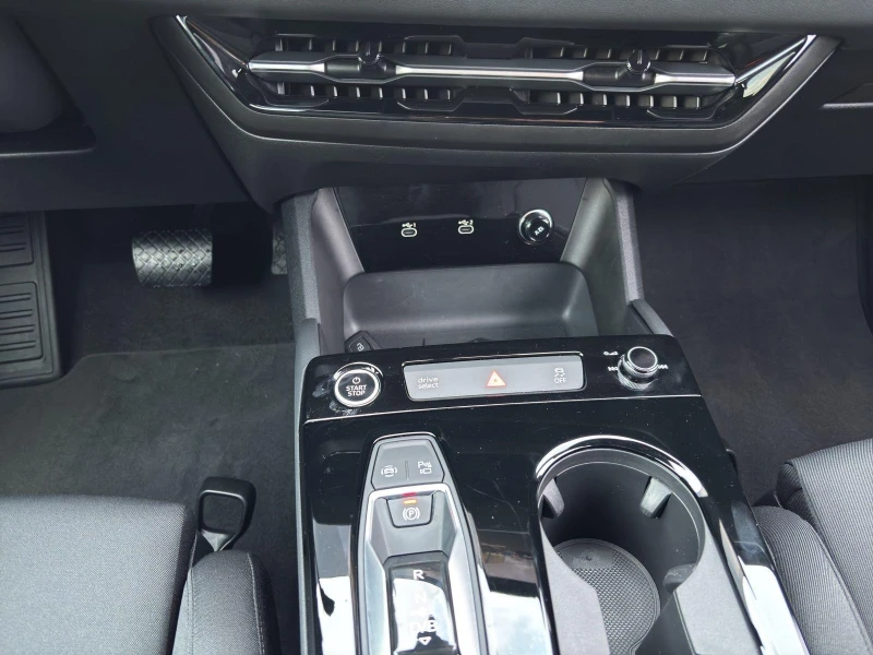 Audi Q6 83kW* 360CAM* DISTR* LED* 19"* , снимка 8 - Автомобили и джипове - 52747236