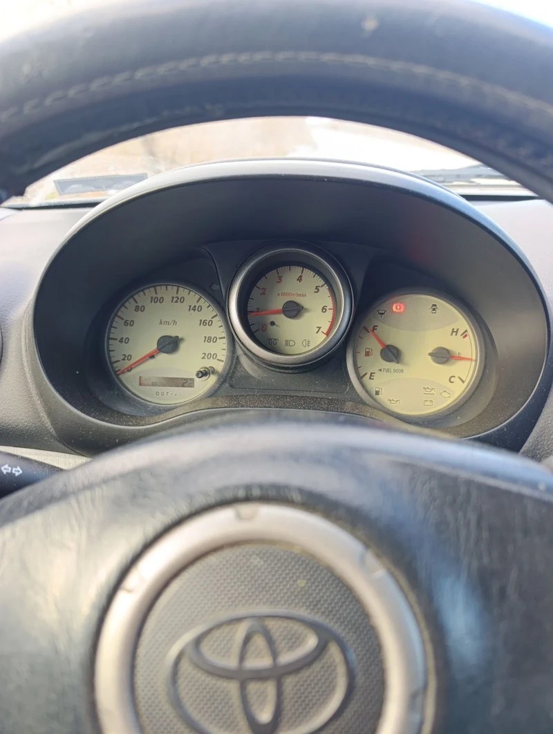 Toyota Rav4 2.0 116 d4d, снимка 9 - Автомобили и джипове - 52926308