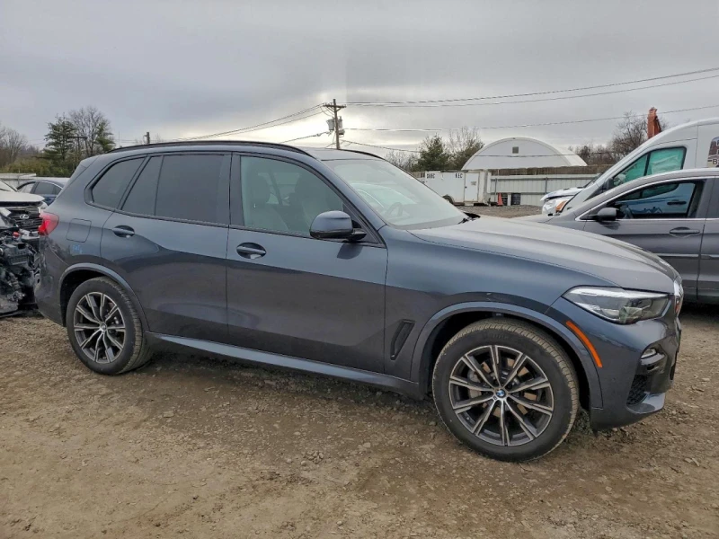 BMW X5 XDRIVE40I* 360* HUD* Harman Kardon* Подгреви* , снимка 4 - Автомобили и джипове - 53099955