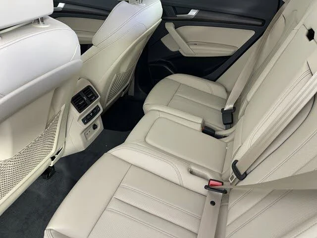 Audi Q5, снимка 13 - Автомобили и джипове - 49466392