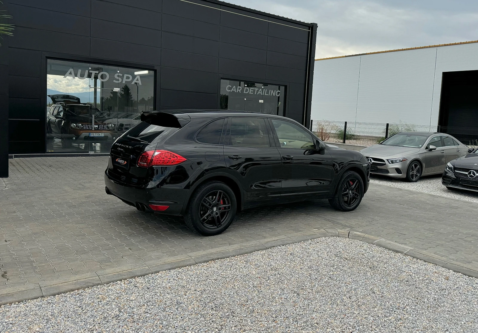 Porsche Cayenne 3.0d Подгрев/Панорама/Камера - изображение 4