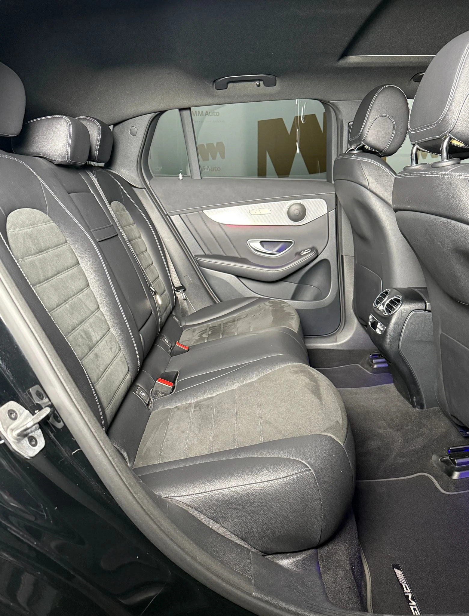 Mercedes-Benz EQC 400* 4Matic* AMG* DistronicPLUS* ylessGO | Mobile.bg   12