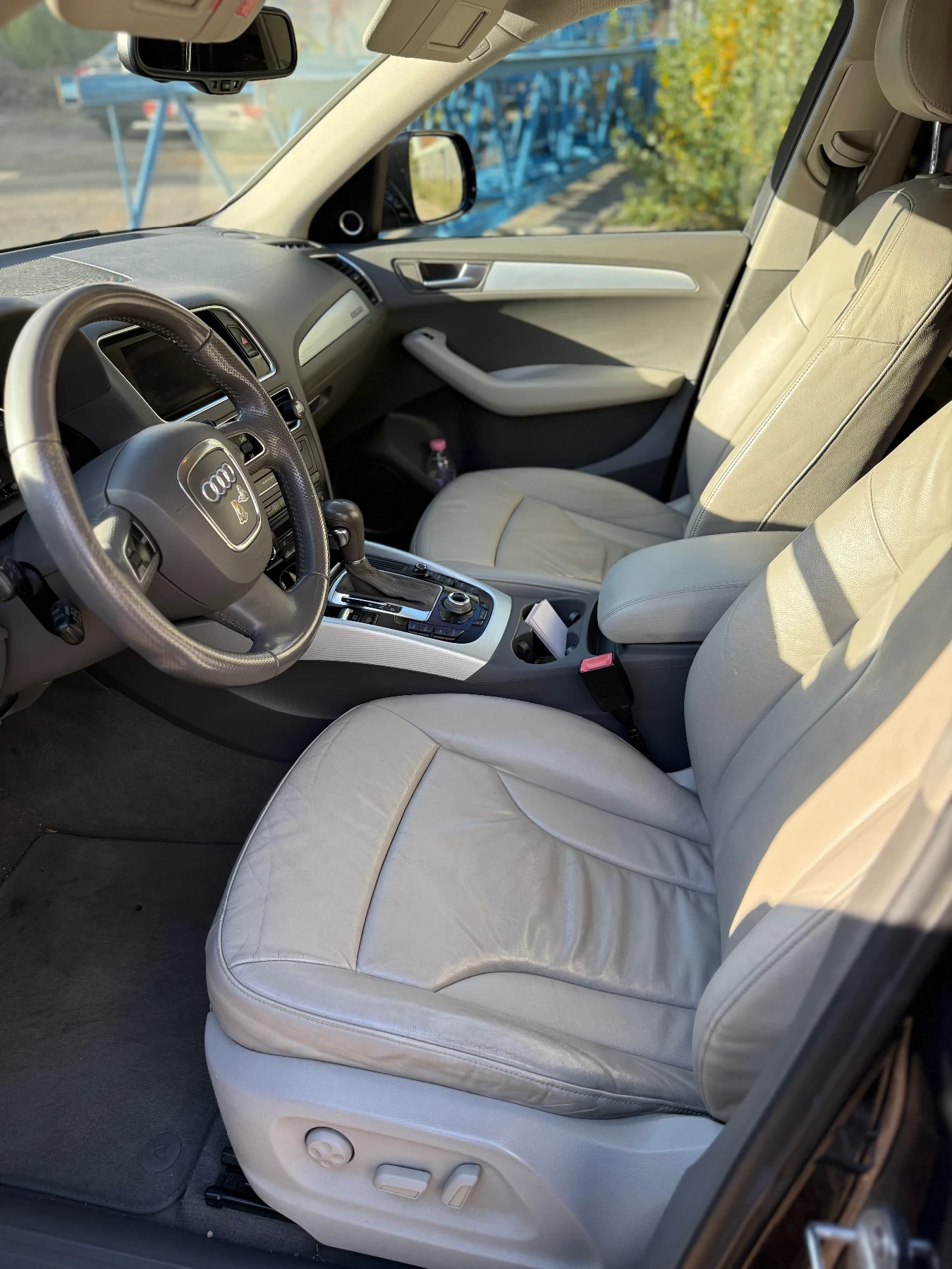 Audi Q5 3.0  | Mobile.bg   11