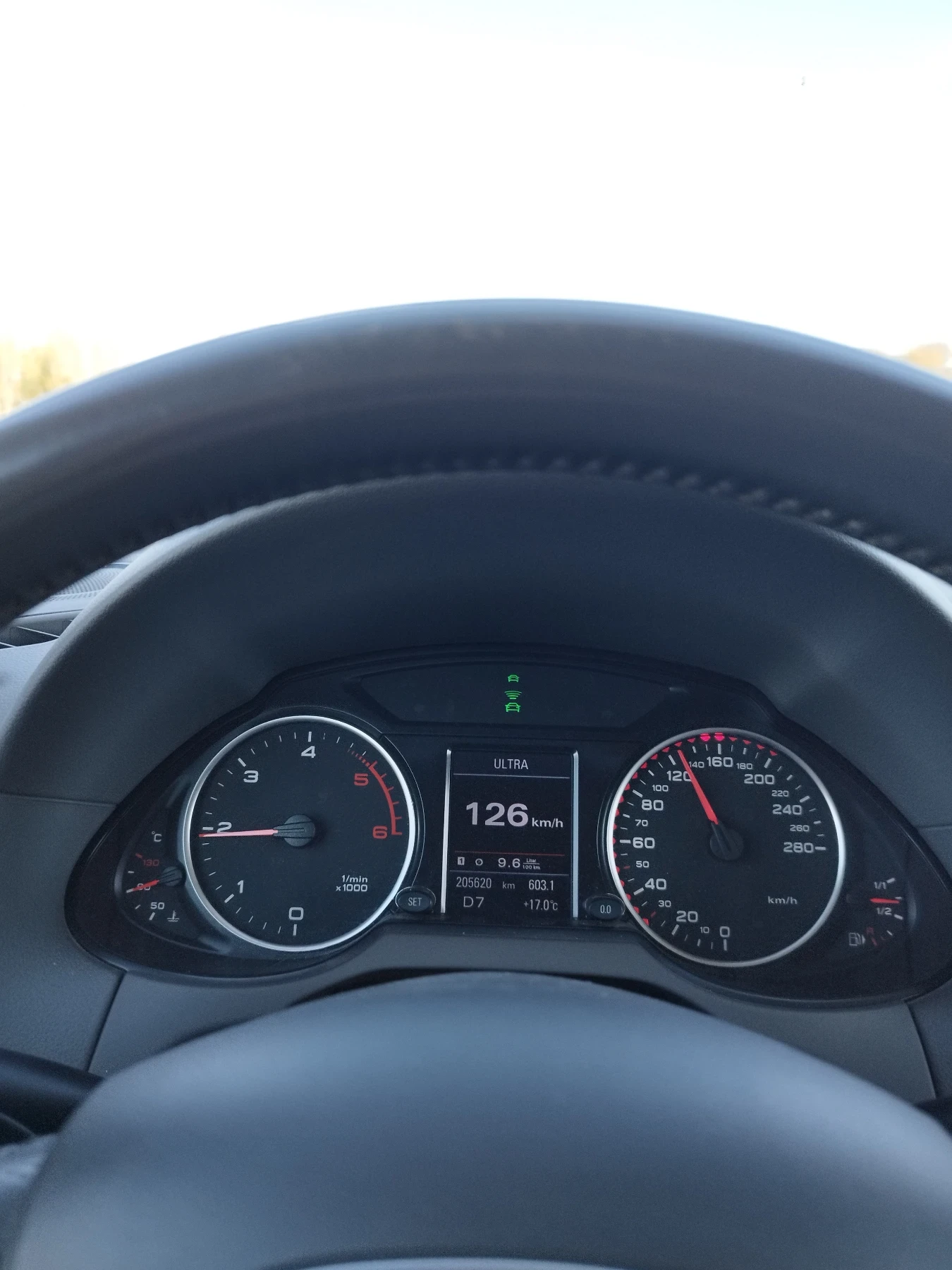 Audi Q5 3.0  | Mobile.bg   13