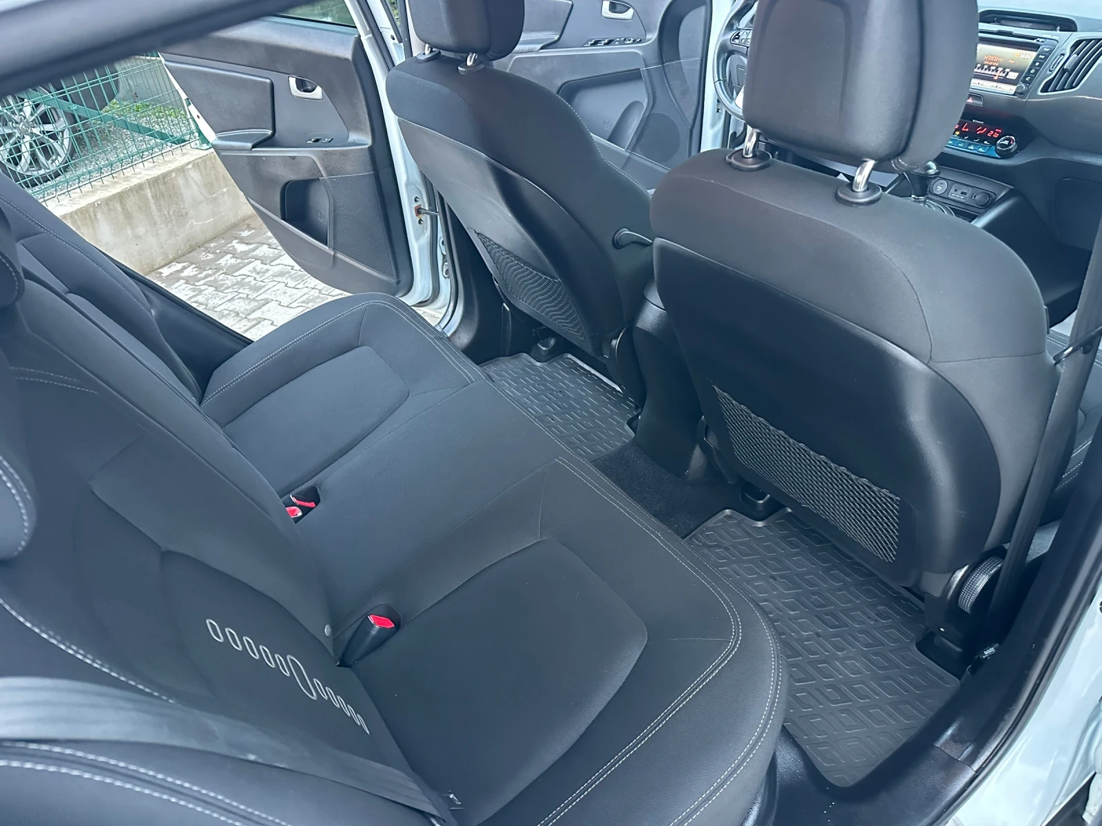 Kia Sportage 2.0crdi 184�. 4�4 ������� ��� �������  | Mobile.bg � ����������� 11