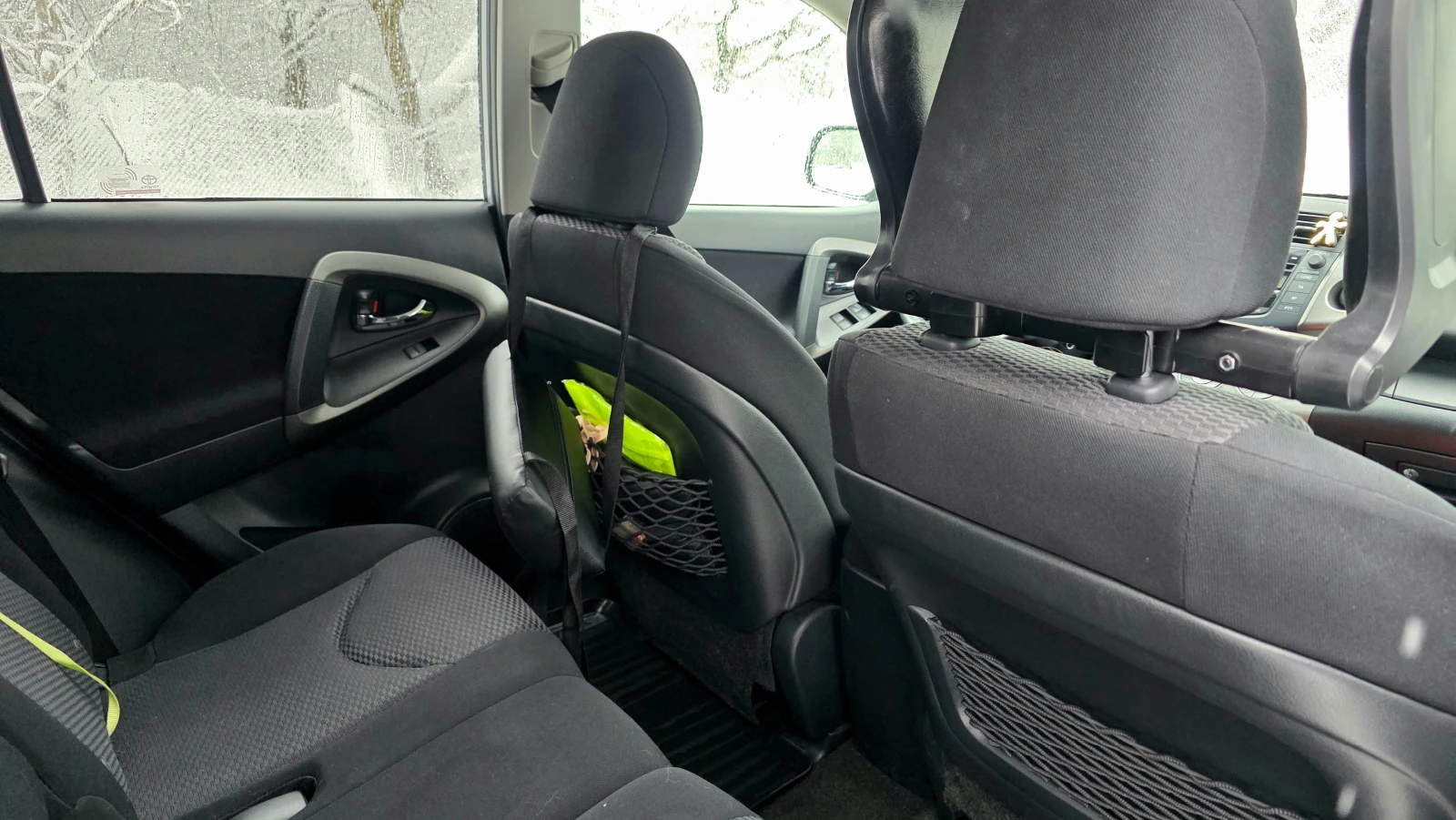 Toyota Rav4 AWD, снимка 7 - Автомобили и джипове - 53843323