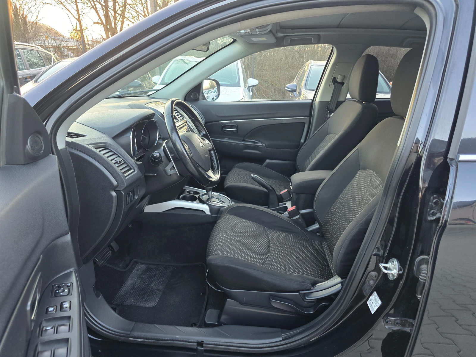 Mitsubishi ASX 1.8Di-D, Face, 4x4, Автоматик!, снимка 8 - Автомобили и джипове - 53901065