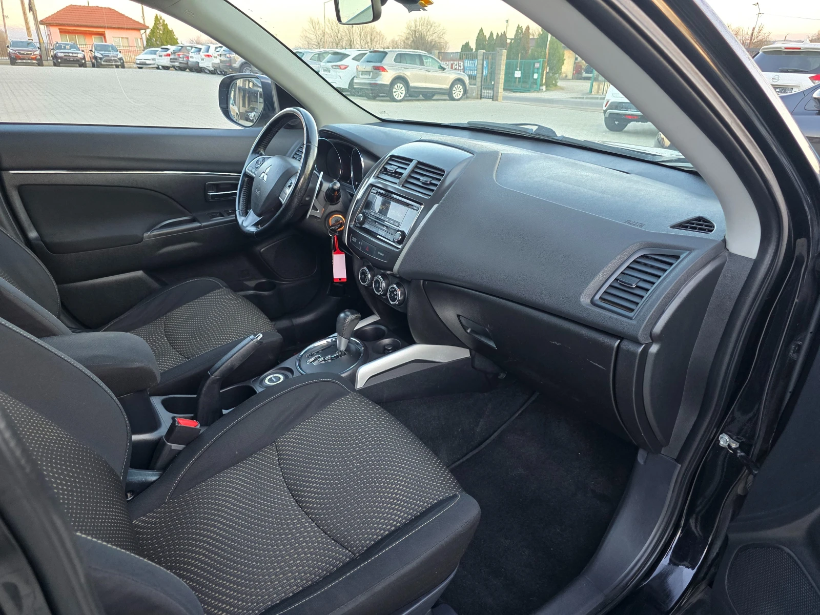 Mitsubishi ASX 1.8Di-D, Face, 4x4, Автоматик!, снимка 11 - Автомобили и джипове - 53901065
