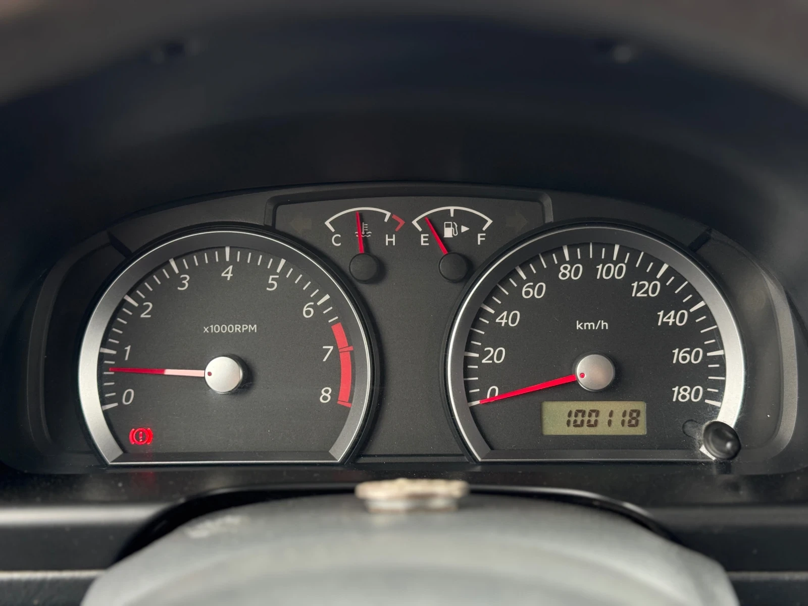 Suzuki Jimny 1.3 VVT* 100 000 км* CarPlay* Климатик* Повдигнат, снимка 14 - Автомобили и джипове - 54041899