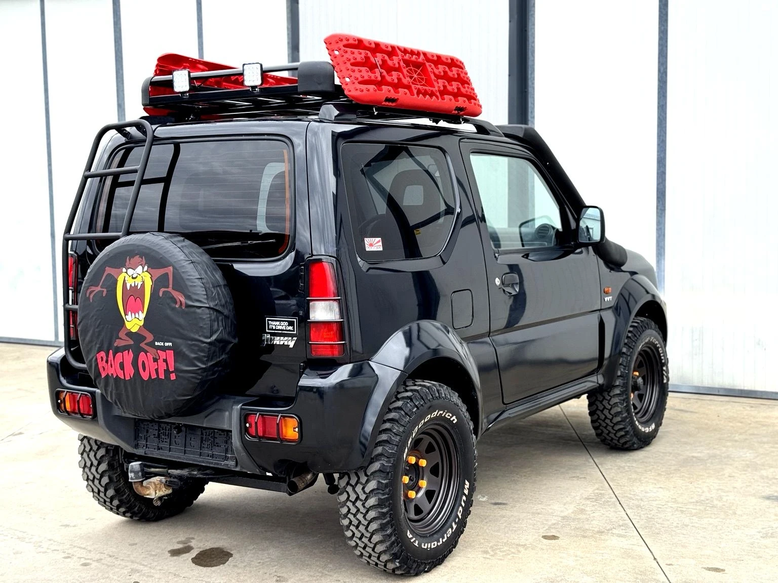 Suzuki Jimny 1.3 VVT* 100 000 км* CarPlay* Климатик* Повдигнат, снимка 6 - Автомобили и джипове - 54041899