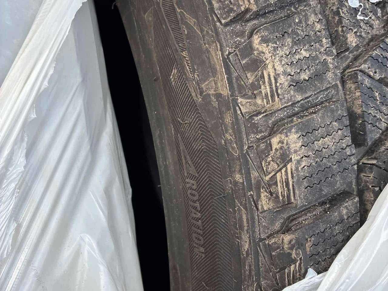 Mercedes-Benz ML 350 * BlueTEC * CARFAX * ПАНО * KEYLESS * ПОДГРЕВИ, снимка 13 - Автомобили и джипове - 54759613