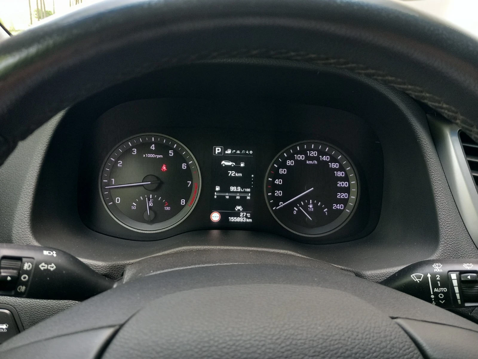 Hyundai Tucson !!!1.6i benzin !!! Avtomat!!! 4x4!!! Full!!!, снимка 12 - Автомобили и джипове - 54824188