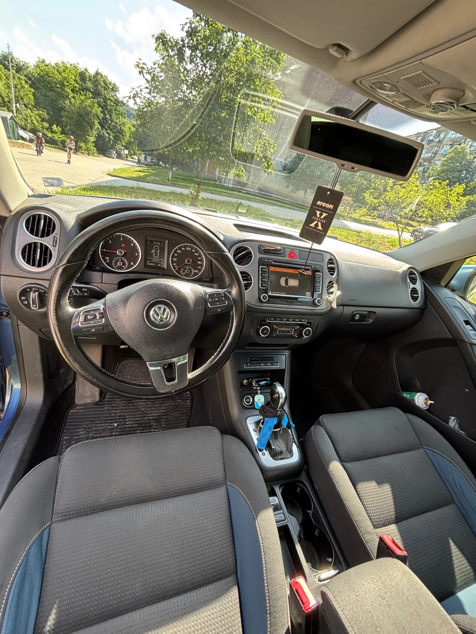 VW Tiguan, снимка 10 - Автомобили и джипове - 54837198
