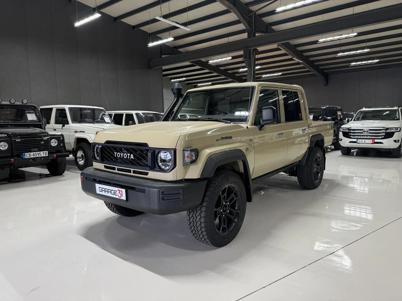 Toyota Land cruiser GRJ79 DC 4.0 AT, снимка 3 - Автомобили и джипове - 55024491