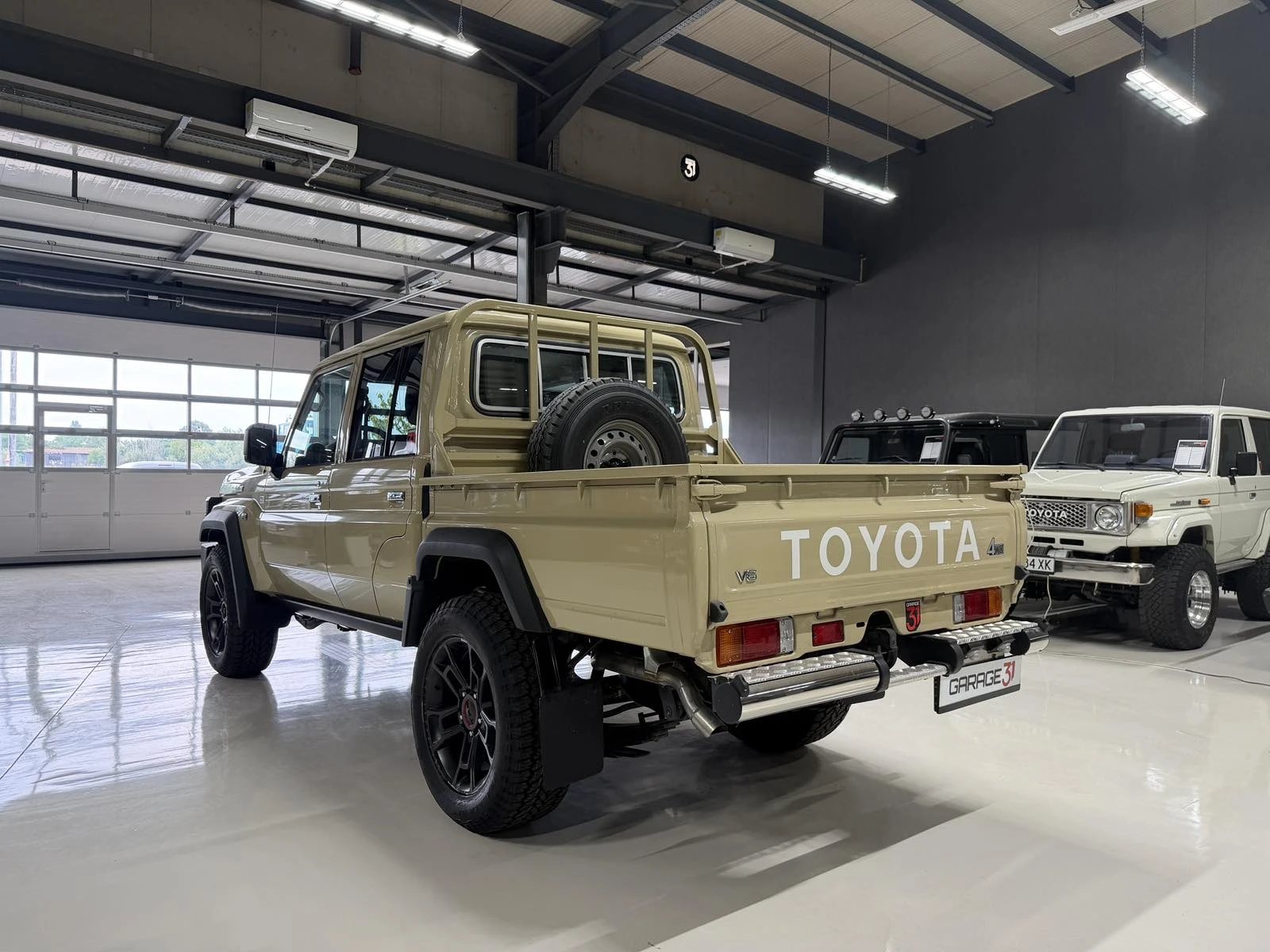 Toyota Land cruiser GRJ79 DC 4.0 AT, снимка 5 - Автомобили и джипове - 55024491
