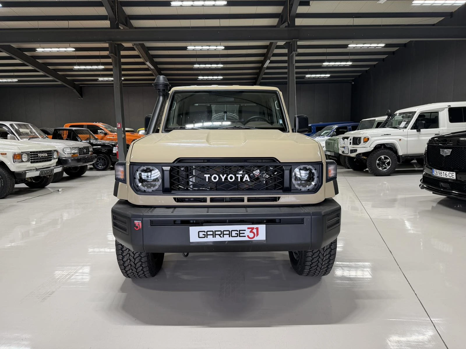 Toyota Land cruiser GRJ79 DC 4.0 AT, снимка 2 - Автомобили и джипове - 55024491