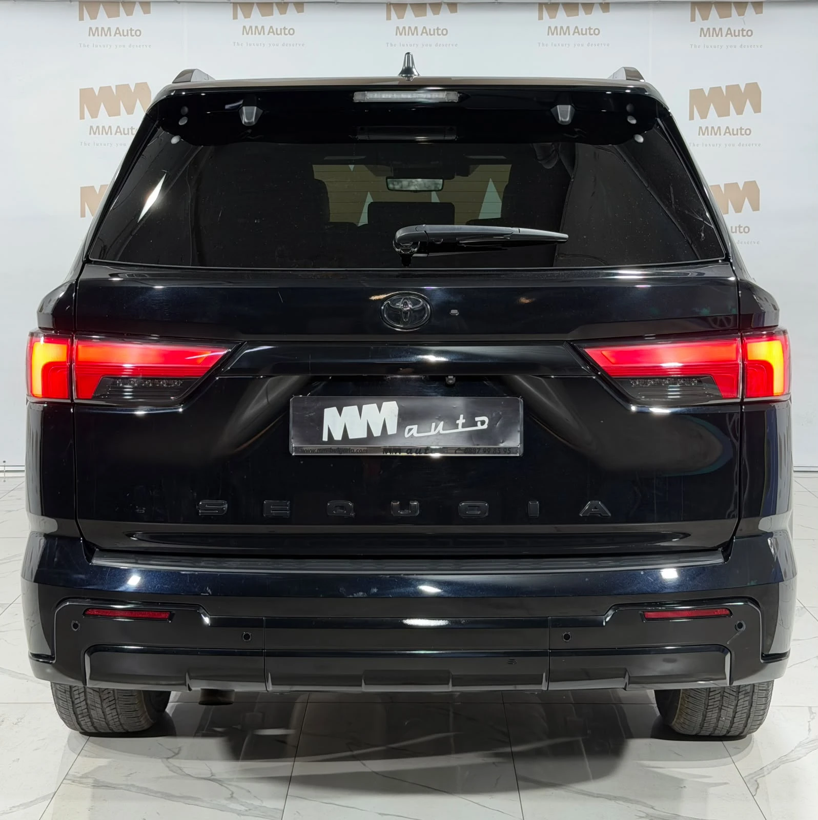 Toyota Sequoia Platinum* JBL* 360* Pano* HuD, снимка 5 - Автомобили и джипове - 55434985
