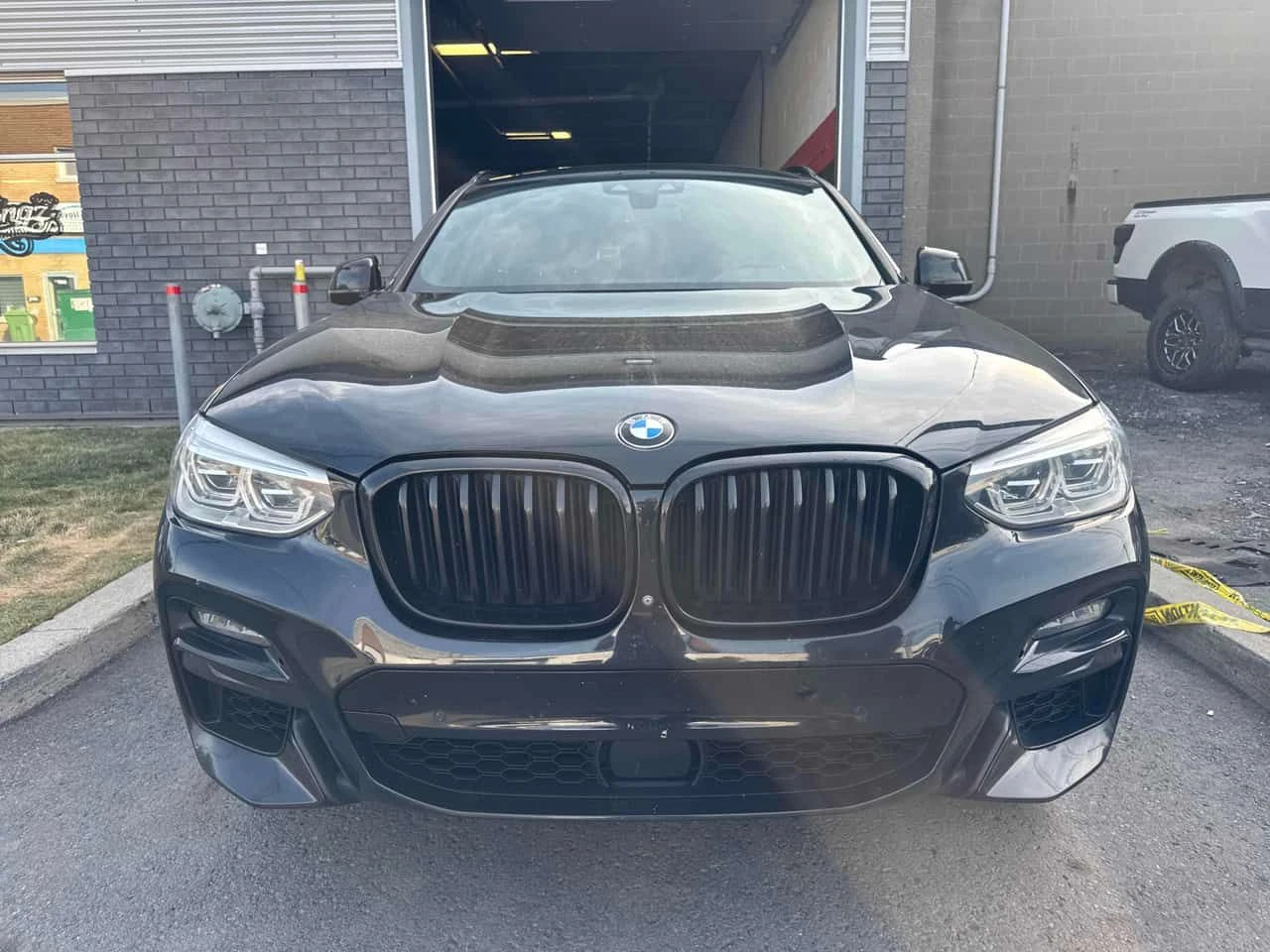 BMW X4 * M40I * CARFAX * ЦЕНА ДО БГ, снимка 2 - Автомобили и джипове - 55455150