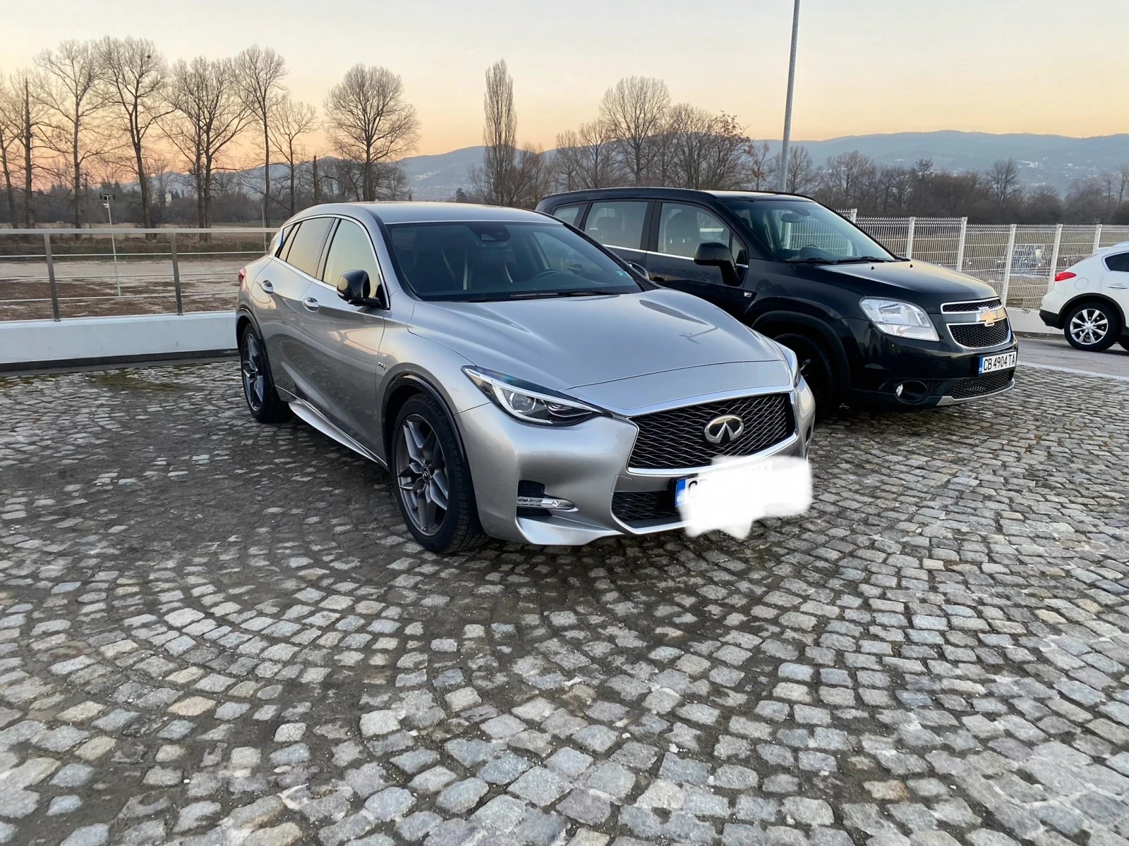 Infiniti Q30 Sport