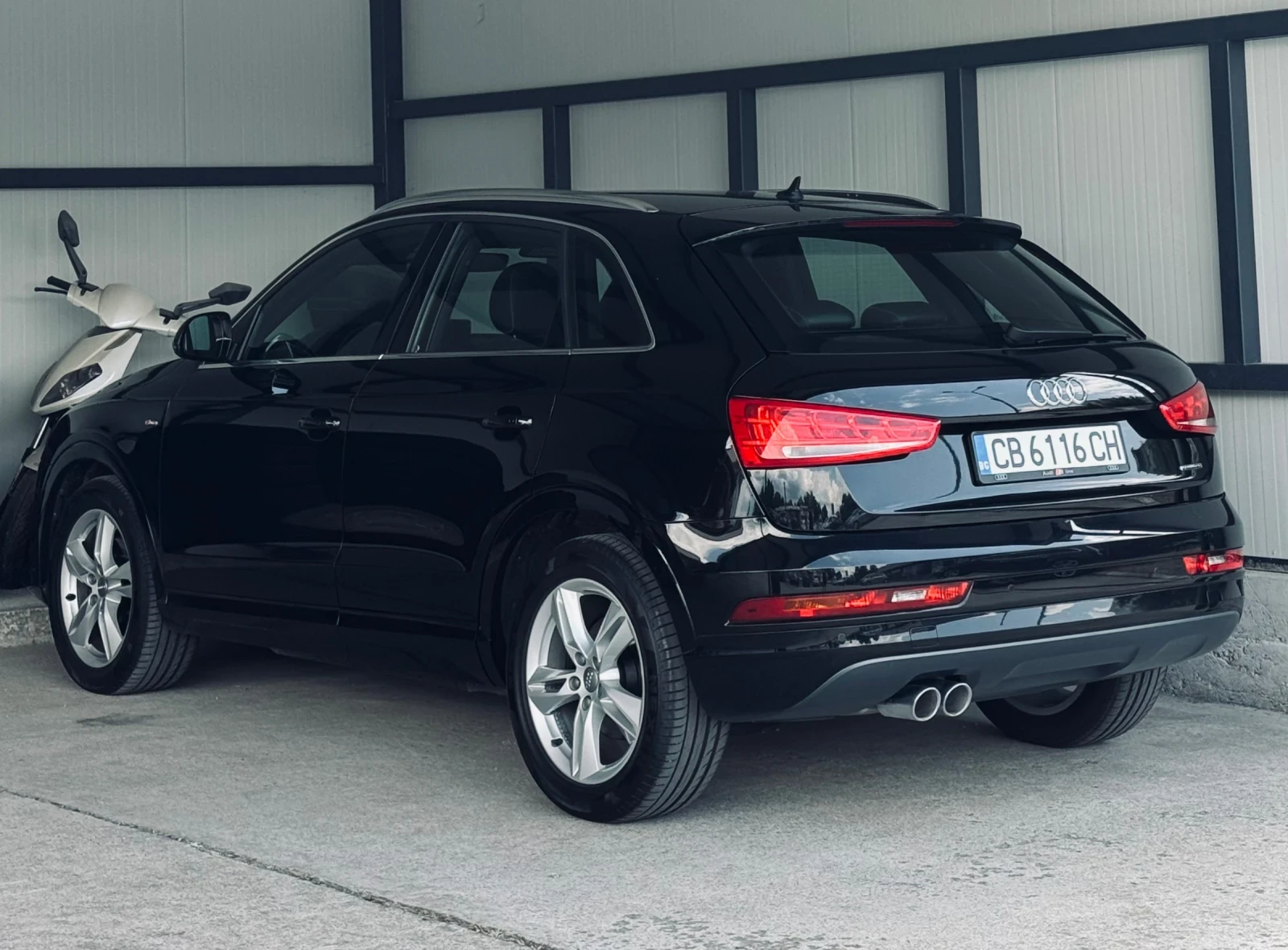 Audi Q3 2.0TDI 150ps S-line Quattro , снимка 2 - Автомобили и джипове - 55898726