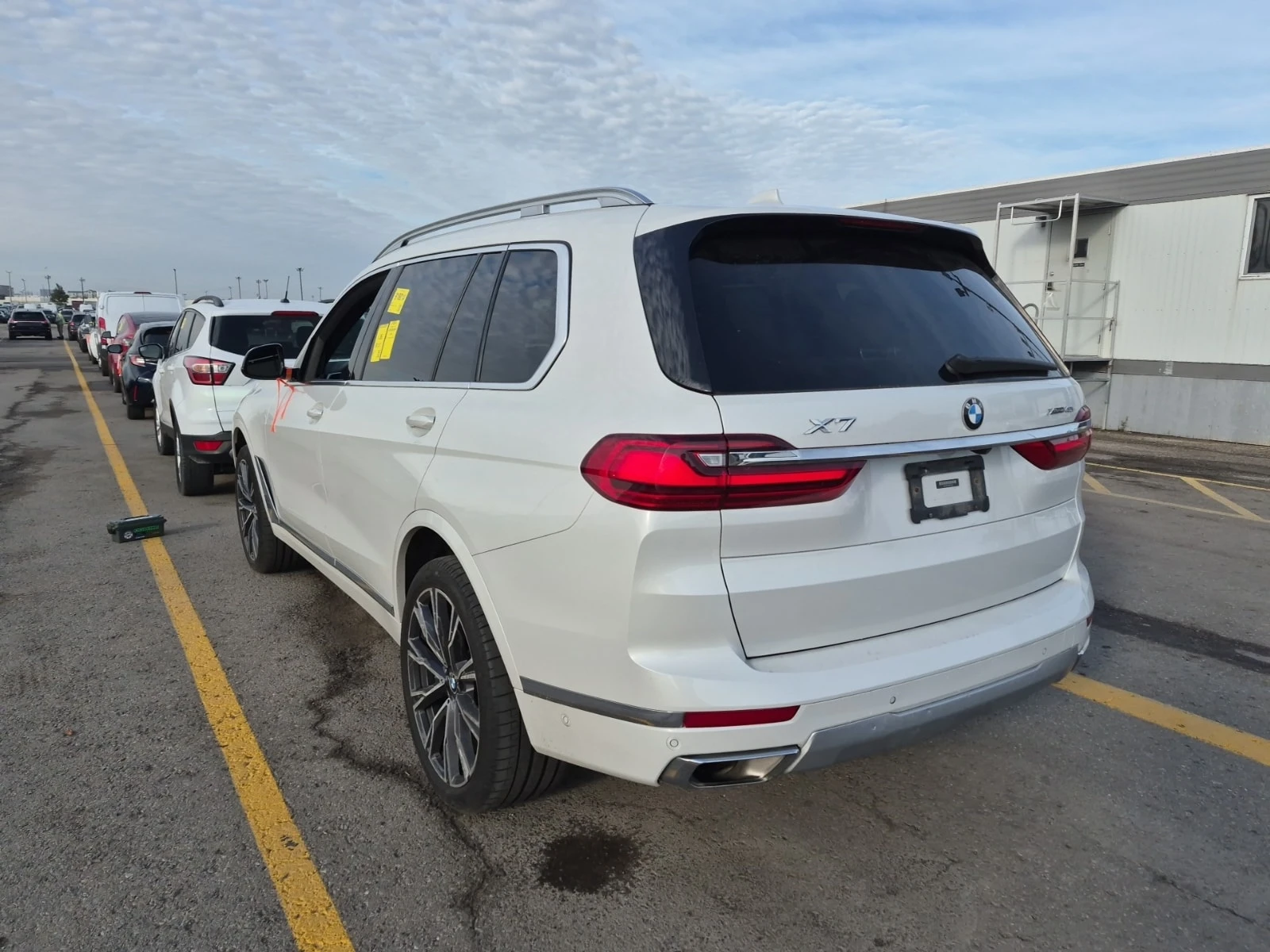 BMW X7 XDRIVE40I| LASER| ОБДУХ| HAR/KAR| , снимка 4 - Автомобили и джипове - 56108371
