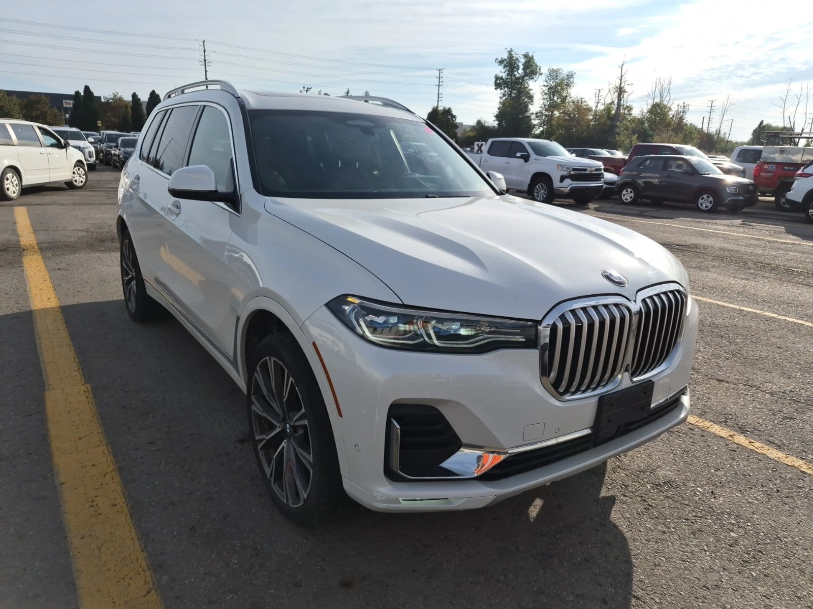 BMW X7 XDRIVE40I| LASER| ОБДУХ| HAR/KAR| , снимка 2 - Автомобили и джипове - 56108371