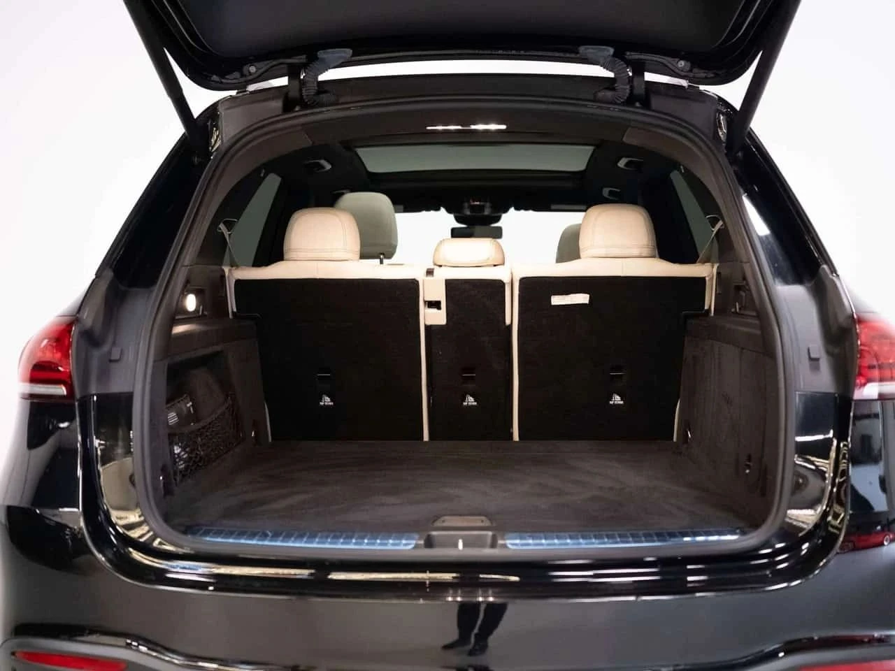 Mercedes-Benz GLE 350, снимка 8 - Автомобили и джипове - 56710603