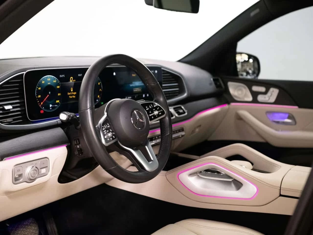 Mercedes-Benz GLE 350, снимка 10 - Автомобили и джипове - 56710603