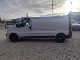 Opel Vivaro 2.0 дизел.Климатик, снимка 9